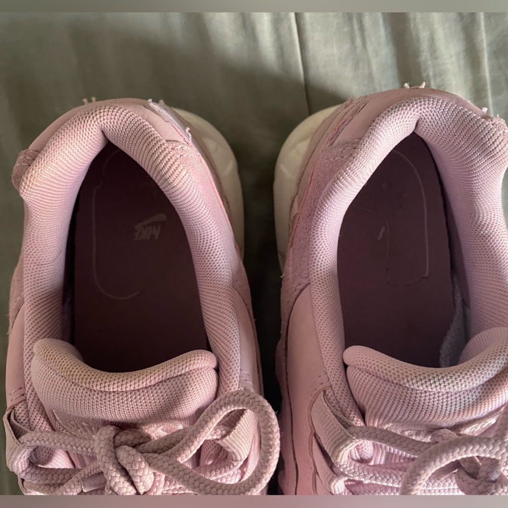 Women’s Nike Air Max 95. Light purple Size 7.5 - Picture 3 of 8